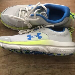 NWOT-Under Armour White & Blue Athletic Shoes with Neon Accent